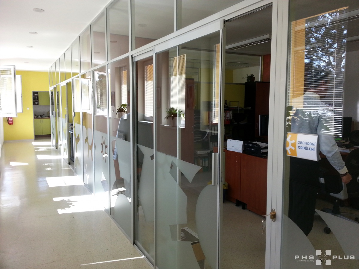 Dělící příčky, posuvné stěny - PHS systém v open office