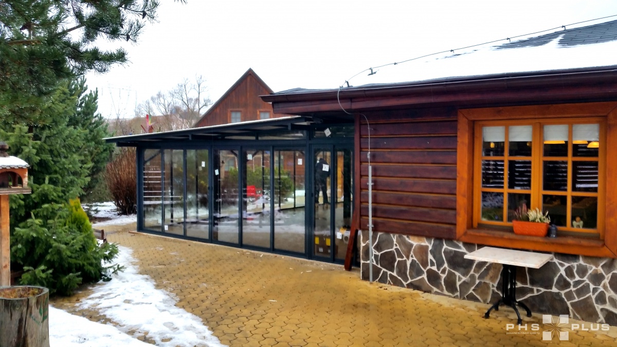  Zasklení do konstrukce / pergola, přístřešek, zastřešení